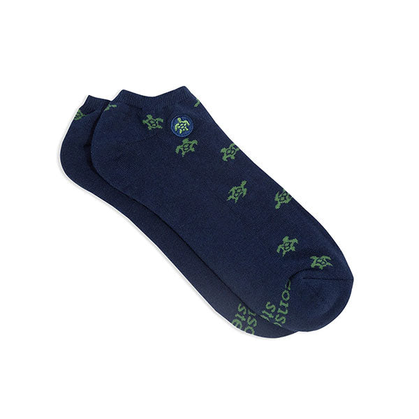 Ankle Socks that Save Turtles (Sm)