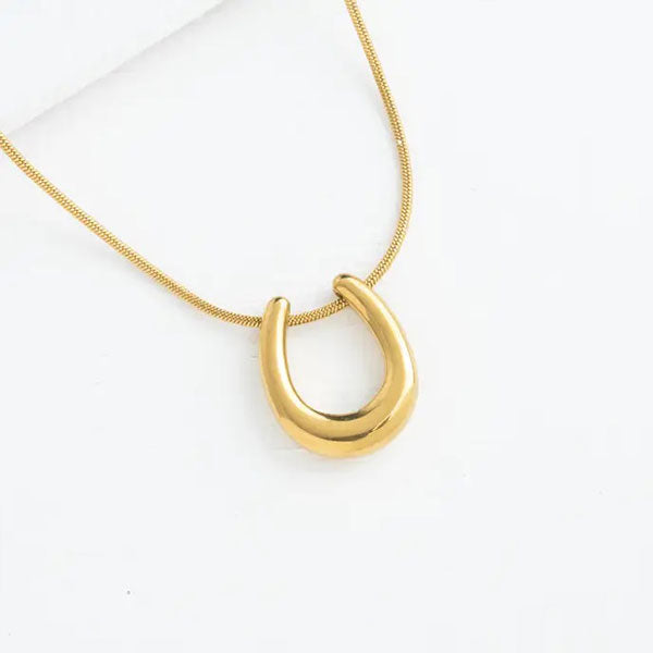 Golden Horseshoe Necklace