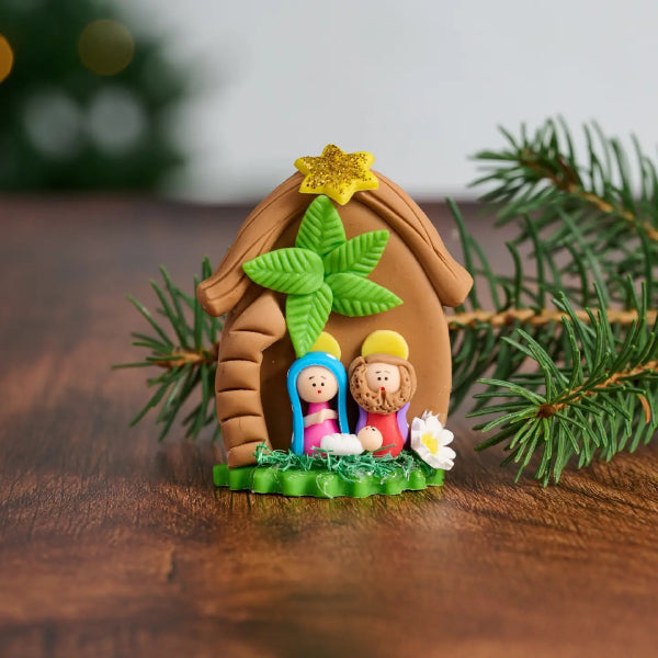 Tiny Bread Dough Nativity