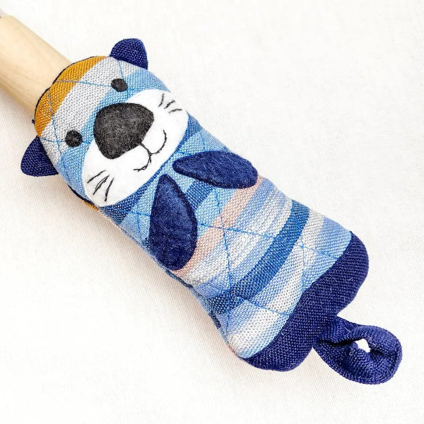 Otter Pan Handle